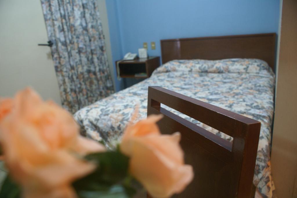 Hotel De Mexico Matamoros  Oda fotoğraf