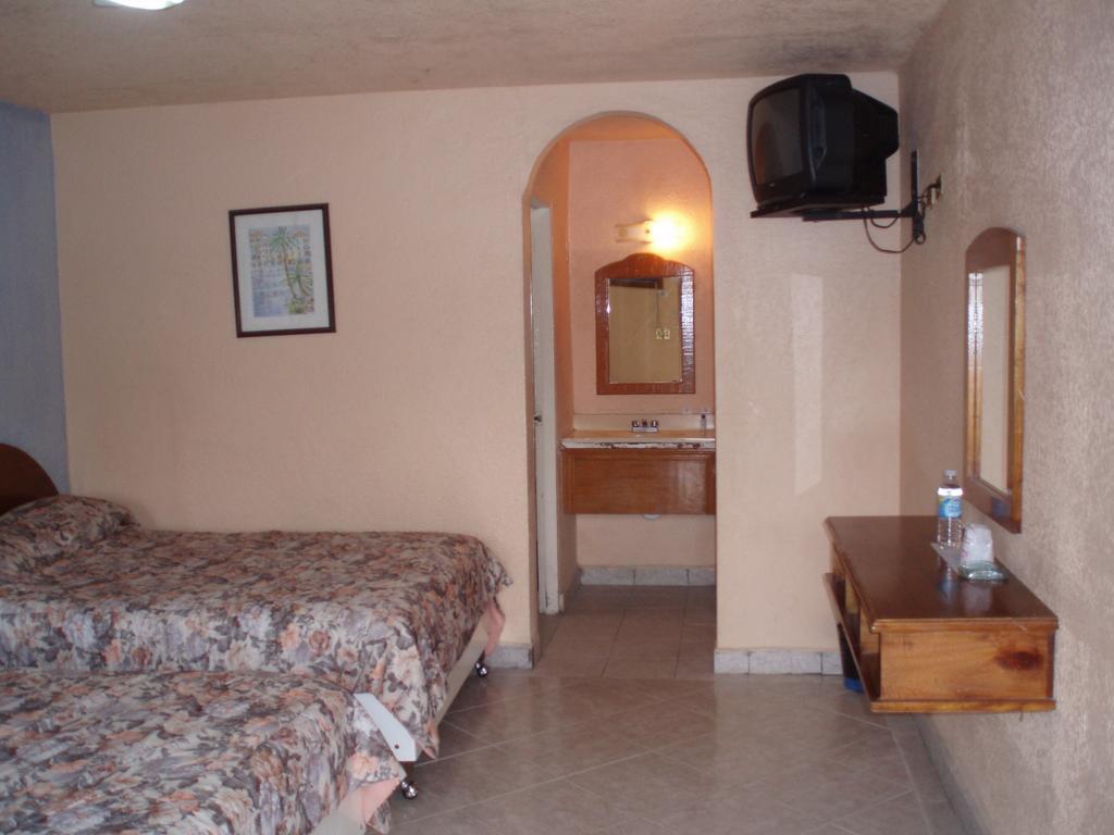Hotel De Mexico Matamoros  Oda fotoğraf